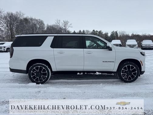 2025 Chevrolet Suburban RST
