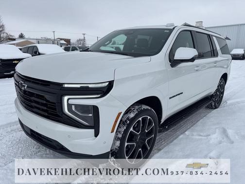2025 Chevrolet Suburban RST