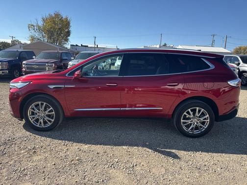2023 Buick Enclave Essence AWD