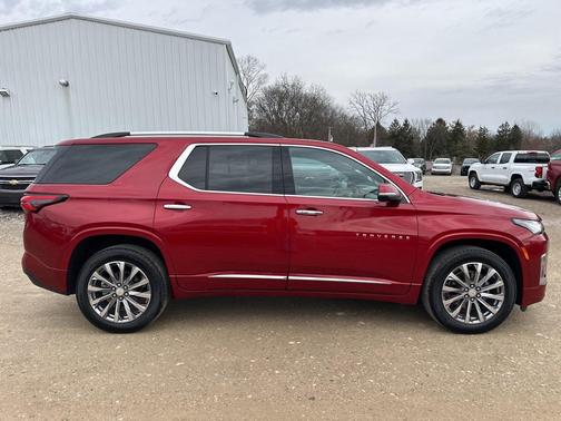2023 Chevrolet Traverse Premier