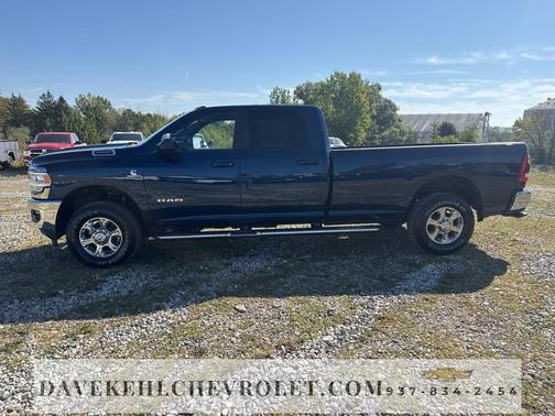 2022 RAM 3500 Big Horn Crew Cab 4x4 8' Box