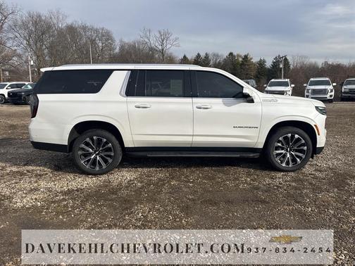2025 Chevrolet Suburban 4WD High Country
