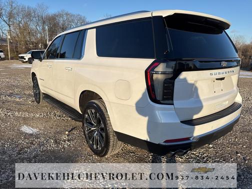 2025 Chevrolet Suburban 4WD High Country