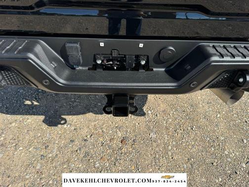 Black 2024 Chevrolet Silverado 2500 4WD Crew Cab Standard Bed ZR2