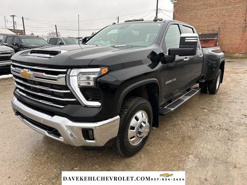 2025 Chevrolet Silverado 3500 LTZ