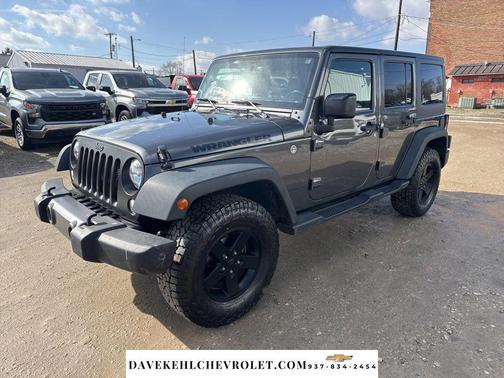 2017 Jeep Wrangler Unlimited Sport