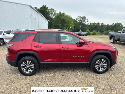 Radiant Red Tintcoat 2025 Chevrolet Equinox 1LT