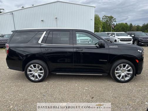 2022 Chevrolet Tahoe 4WD High Country