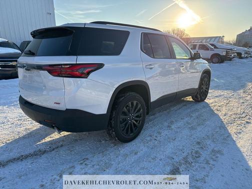 2023 Chevrolet Traverse RS
