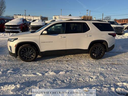 2023 Chevrolet Traverse RS