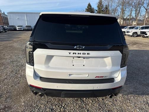 2025 Chevrolet Tahoe 4WD RST