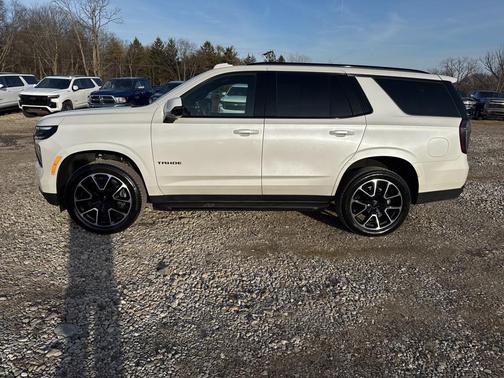 2025 Chevrolet Tahoe 4WD RST