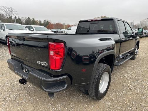2024 Chevrolet Silverado 3500 High Country