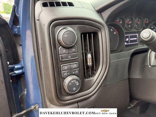 Lakeshore Blue Metallic 2024 Chevrolet Silverado 2500 Custom