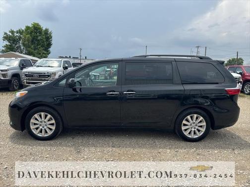 2015 Toyota Sienna SE