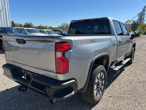 2025 Chevrolet Silverado 2500 Custom
