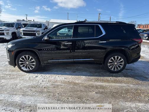 2023 Chevrolet Traverse Premier