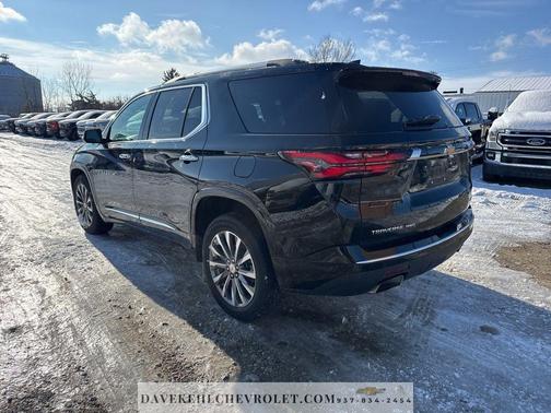 2023 Chevrolet Traverse Premier