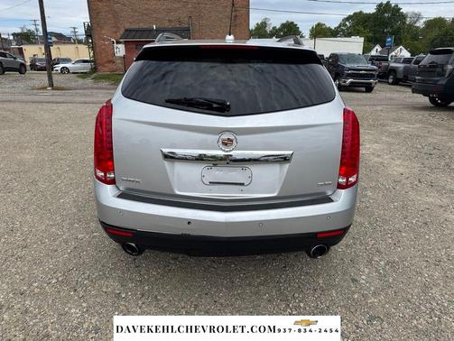 Radiant Silver Metallic 2016 Cadillac SRX Luxury Collection