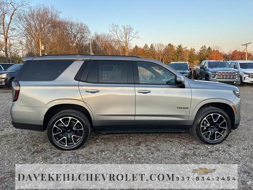 2025 Chevrolet Tahoe 4WD RST