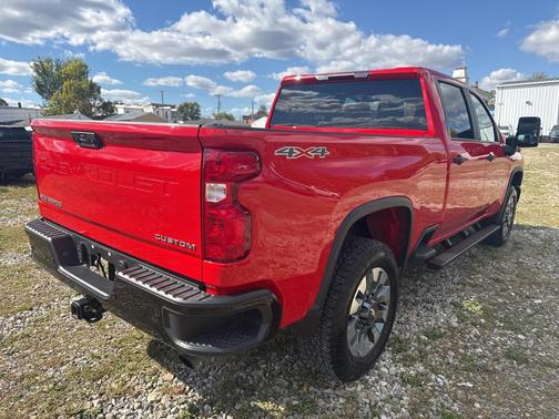 2024 Chevrolet Silverado 2500 Custom