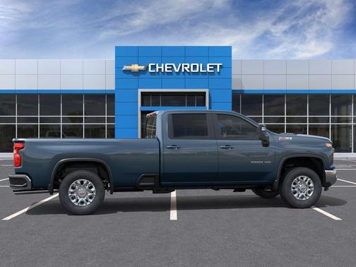 Lakeshore Blue Metallic 2026 Chevrolet Silverado 3500 LT