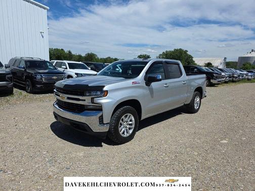 Silver Ice Metallic 2019 Chevrolet Silverado 1500 LT