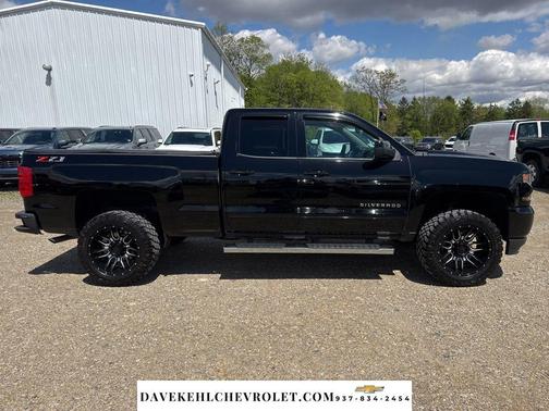 Black 2018 Chevrolet Silverado 1500 2LT