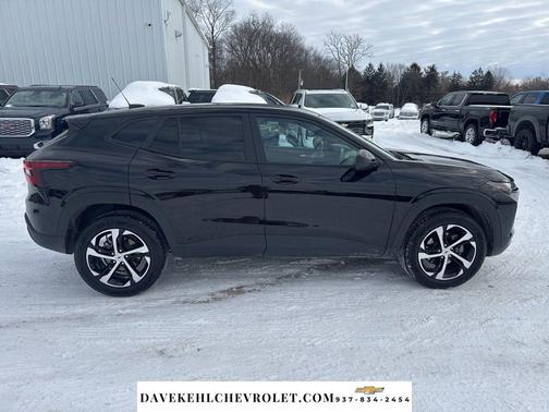 2025 Chevrolet Trax FWD 1RS