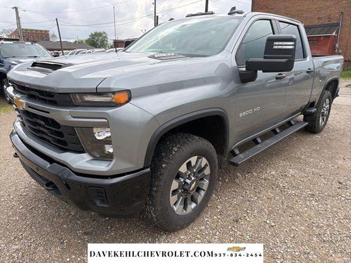Sterling Gray Metallic 2026 Chevrolet Silverado 2500 Custom