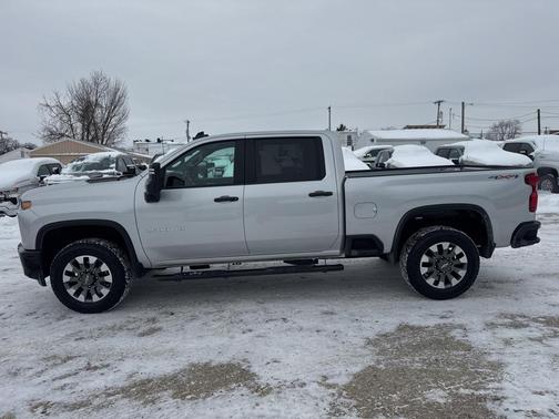2022 Chevrolet Silverado 2500 Custom