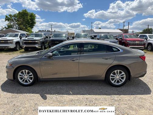 Pepperdust Metallic 2018 Chevrolet Malibu LT