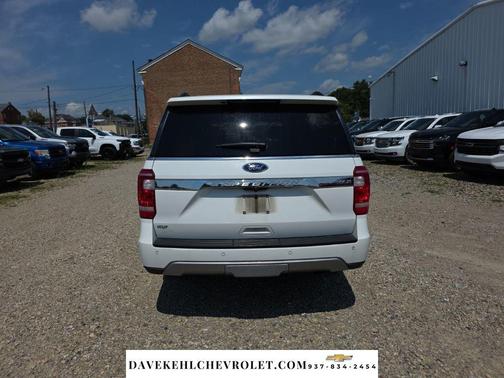 Star White Metallic Tri-Coat 2021 Ford Expedition Max XLT