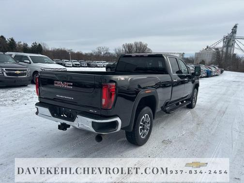 2022 GMC Sierra 2500 SLT