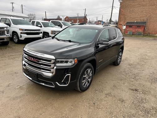 2023 GMC Acadia AWD SLT