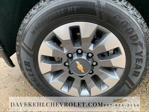 2022 Chevrolet Silverado 2500 Custom