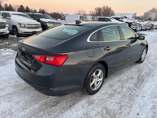 2017 Chevrolet Malibu 1LS