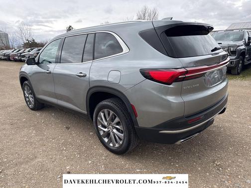 2025 Buick Enclave Preferred FWD