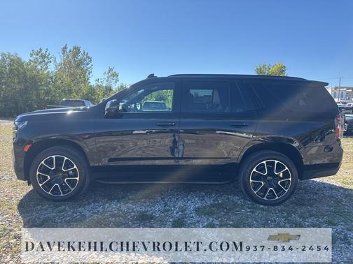 2023 Chevrolet Tahoe 4WD RST