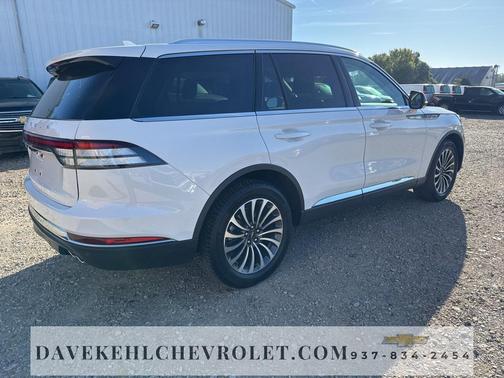 2022 Lincoln Aviator Standard AWD