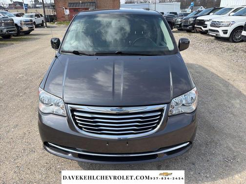 2015 Chrysler Town & Country Touring