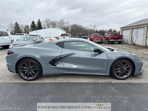 2025 Chevrolet Corvette Stingray w/1LT