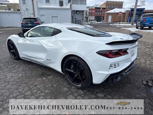 2025 Chevrolet Corvette E-Ray RWD Coupe 1LZ