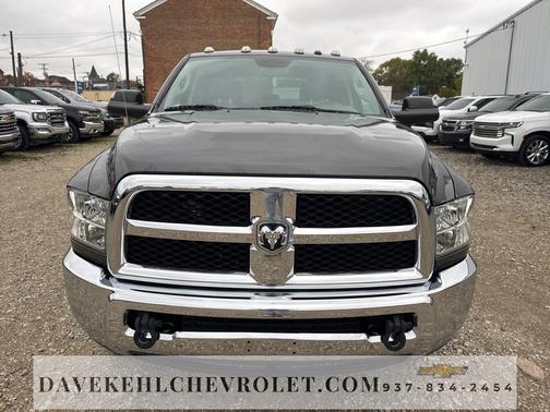 2018 RAM 2500 Tradesman Crew Cab 4x4 6'4' Box