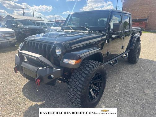 Black Clearcoat 2021 Jeep Gladiator Sport S