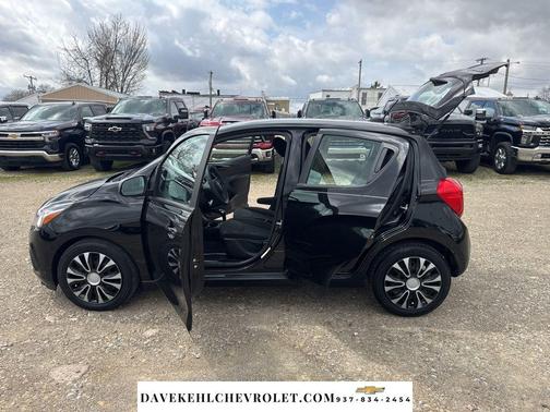 Mosaic Black Metallic 2017 Chevrolet Spark LS