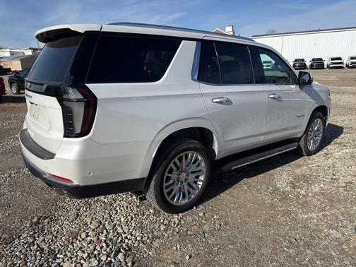 2025 Chevrolet Tahoe 4WD High Country