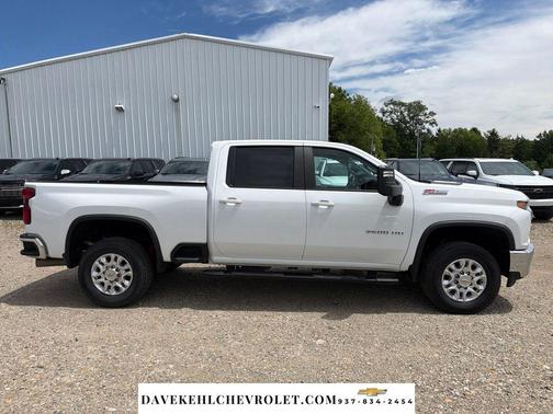 Summit White 2022 Chevrolet Silverado 3500 LT