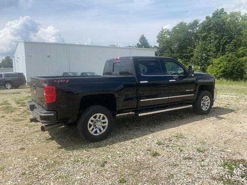 Photo 5 of 36 of 2019 Chevrolet Silverado 2500 LTZ