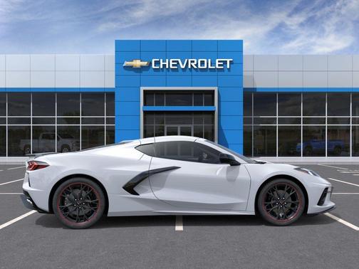 Arctic White 2026 Chevrolet Corvette Stingray w/1LT